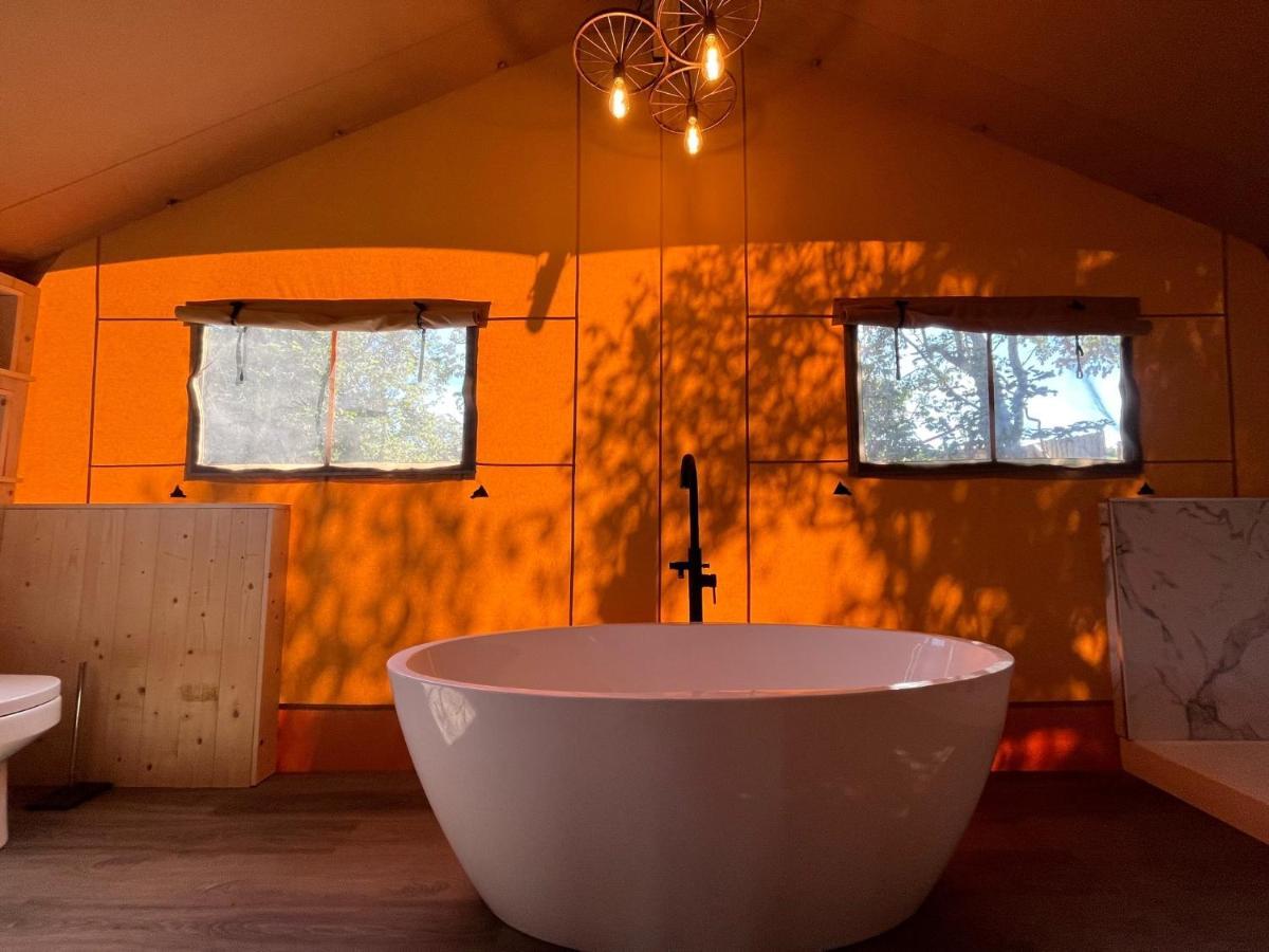Aladdin Safari Tent Tenby Zewnętrze zdjęcie