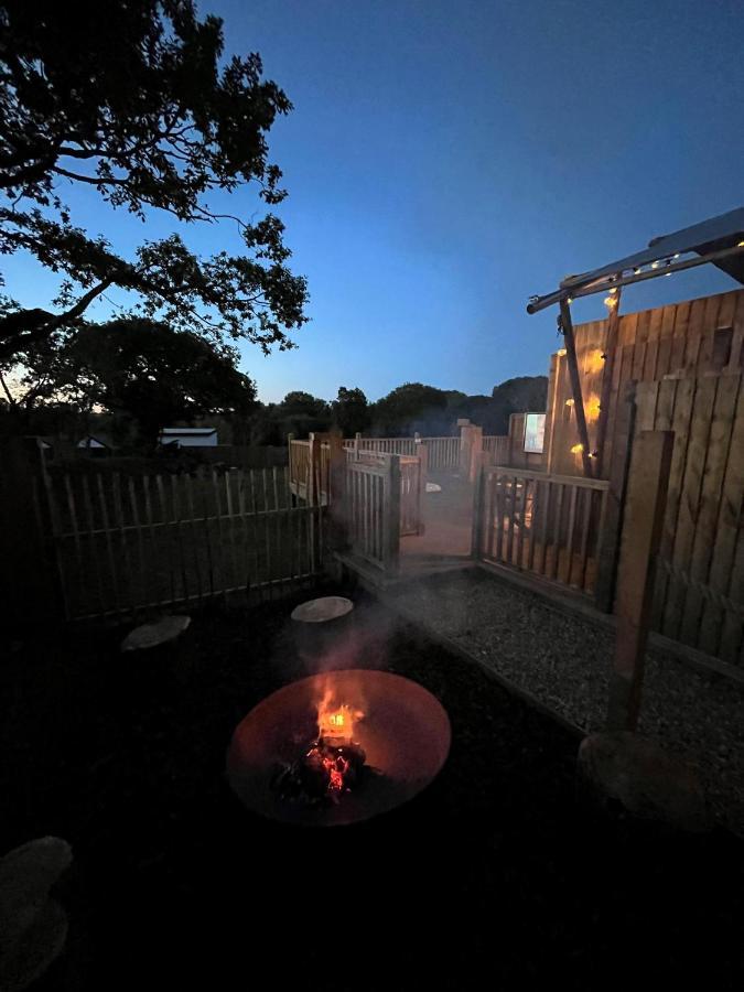 Aladdin Safari Tent Tenby Zewnętrze zdjęcie